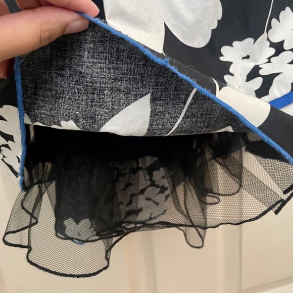 Summer Halter Floral Sundress - Picture 4 of 7